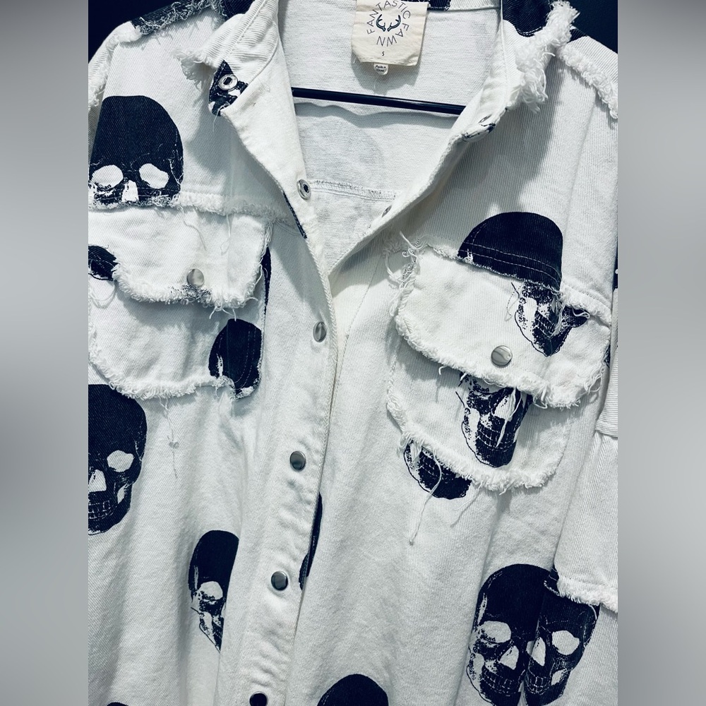 Fantastic Fawn Skull denim Jacket/Shirt… - Picture 4 of 11
